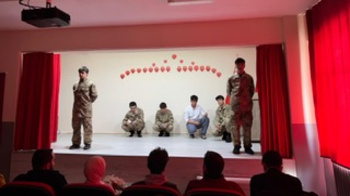 Okulumuzda 18 Mart Şehitleri Anma Günü ve Çanakkale Zaferi Kutlandı